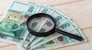 Работодателите искат замразяване на минималната заплата