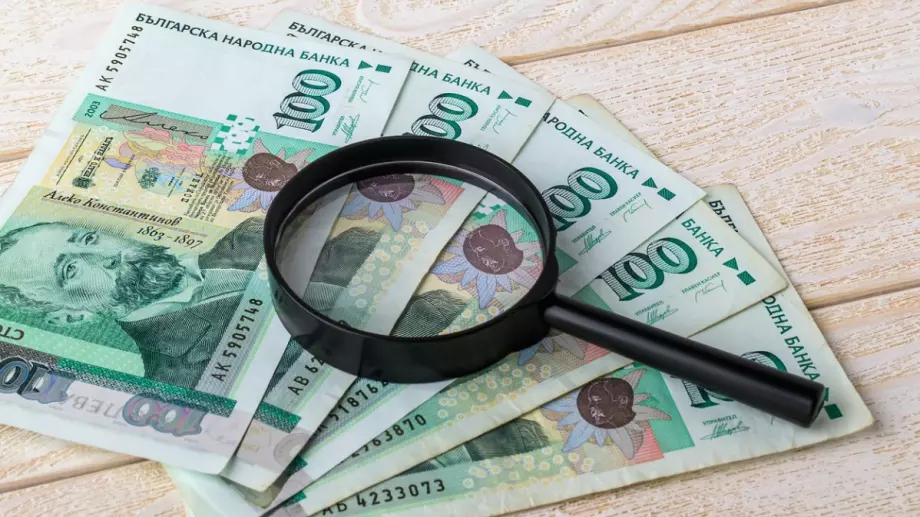 Заплатите в София скочиха с над 200 лева в пандемията