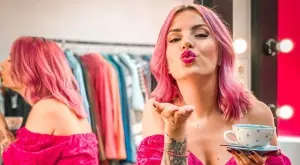 Поли Генова се съблече (СНИМКА)