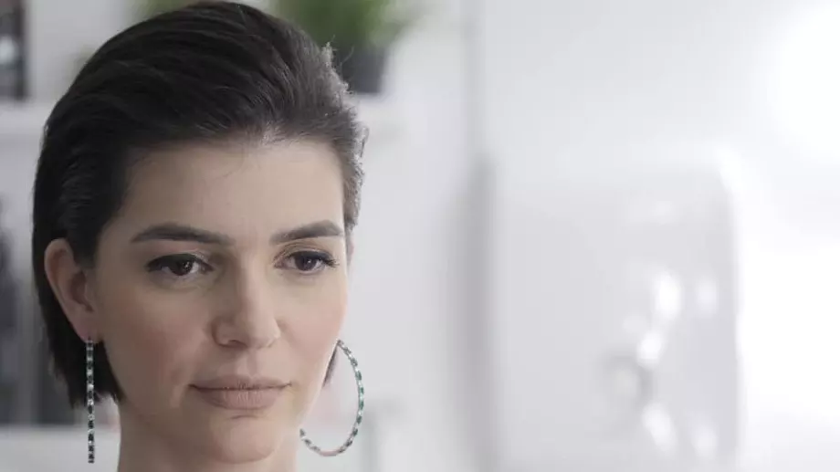 Неузнаваема: Ива Софиянска с нова визия (СНИМКА)