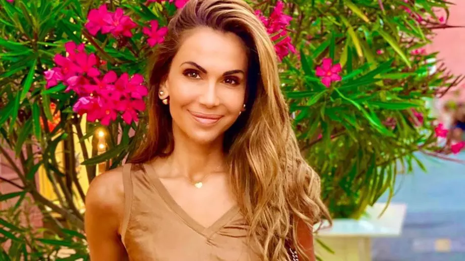 Дъщерята на Ивайла Бакалова е истинска красавица (СНИМКИ)