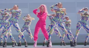 Новата песен на Поли Генова проби в MTV