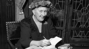 Агата Кристи: Живот като роман