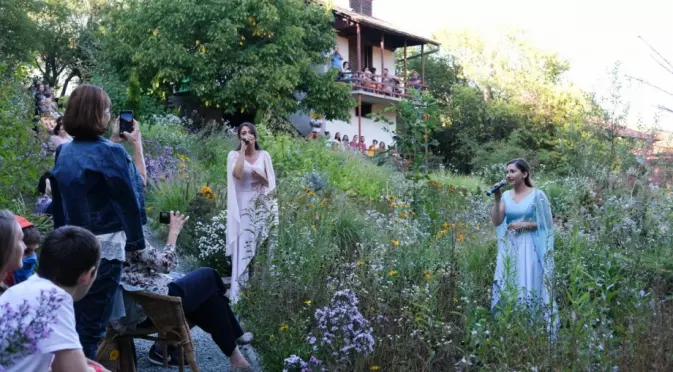 AVIGEYA Voices с магичен концерт в райската ботаническа градина  "Борика"