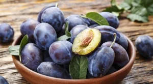 Ползи и вреди от консумацията на сливи