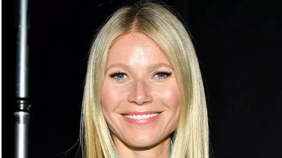 Гуинет Полтроу стана на 50 и се съблече чисто гола (СНИМКА)