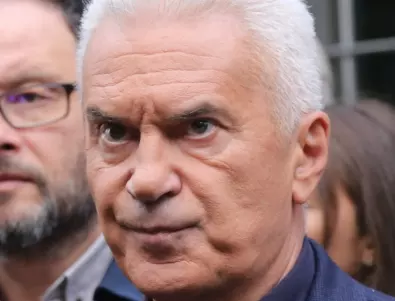 Окончателно: Сидеров дължи 5000 лв. на съпредседател на ВМРО заради клевета