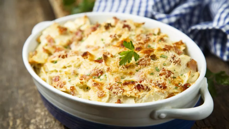 Вкусна запеканка с малко продукти - става превъзходна