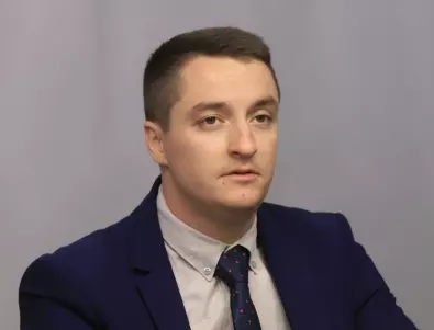 БСП изключи депутат, защото подкрепя оръжие за Украйна