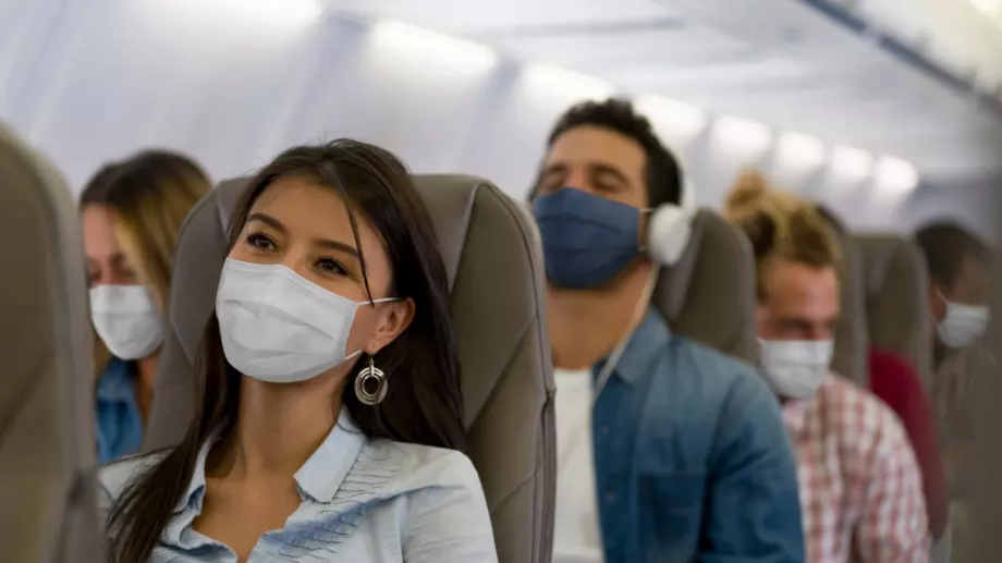 Може ли да се заразим с коронавирус при самолетен полет?