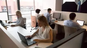 Служебното правителство е спасило 180 000 работни места в кризата