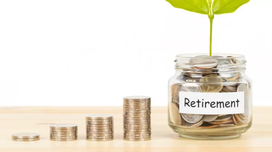 Законът ощетява хората с втора пенсия