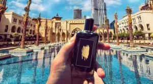  Парфюм, създаден в колаборация с българин, предизвика фурор сред ютюбъри от цял свят