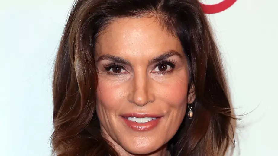 За жени над 40: Как да изглеждате по-млади