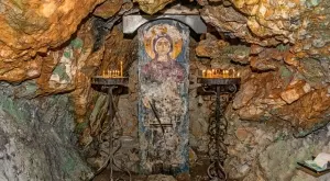 Празнуваме Петковден! Ето какви са обичаите днес