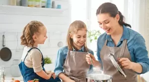 Фразите, които мъдрите и любящи родители никога няма да кажат на децата си   