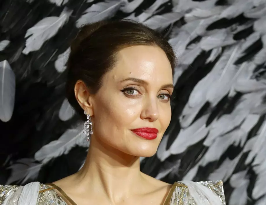 Анджелина Джоли: Ще внимавам много при избора на нова любов 