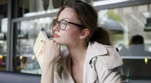 Мария Бакалова: Дъщеря на Борат и звезда в САЩ (ВИДЕО)