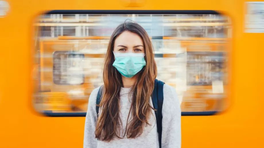 Вече има маска, която показва дали носителят й е заразен