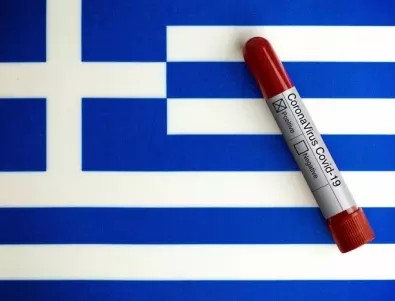 Нарастват случаите на заразени и починали от Covid-19 в Гърция