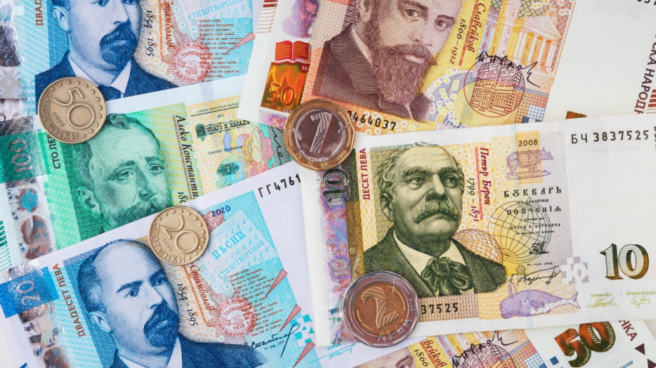 Парите в обращение в България достигнаха рекордна стойност въпреки икономическите