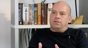 Иво Сиромахов: Илонини Мъскини да вземат да дойдат на гости у майкини, моля ти се