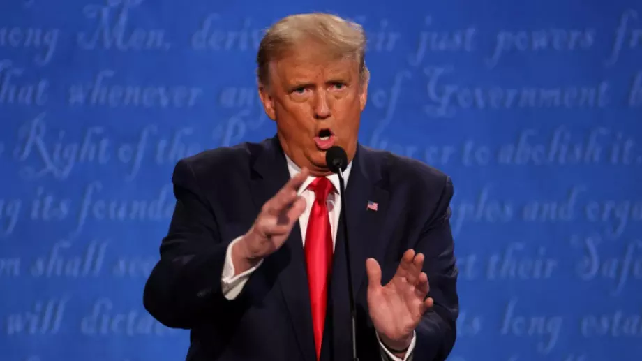 Тръмп се закани да наложи вето на пакета  от помощи за пострадалите от локдауна