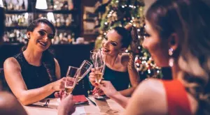 Кувертите за Коледа и Нова година поскъпнаха заради COVID-19