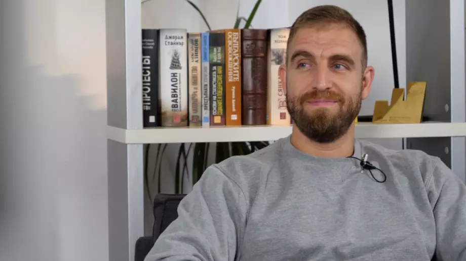 Лазар Радков: 500 тона капачки по-късно