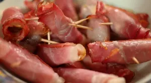 Ето защо диетолозите съветват за ядем свинска мас и бекон