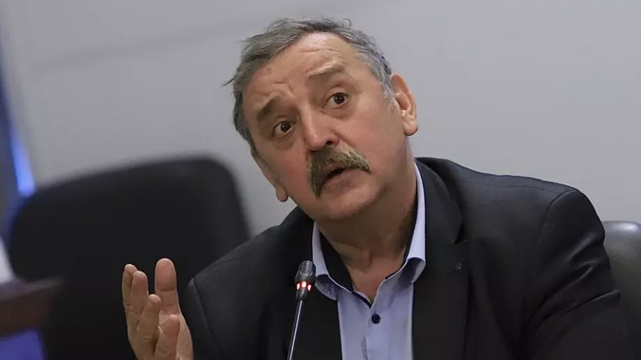 Кантарджиев разкри има ли опасност от холера на Черноморието ни