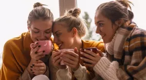 5 вида чай, които се борят с бръчките