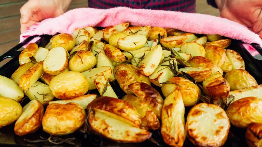 Най-вкусните картофи соте на фурна