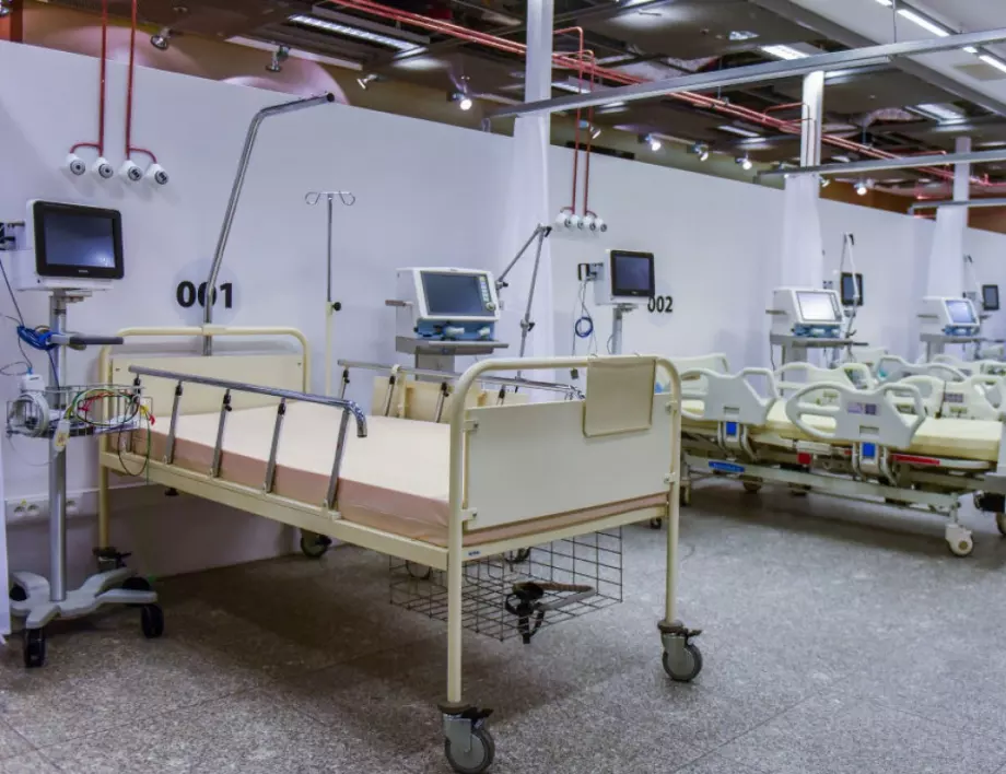 Болниците искат спешна помощ от НЗОК заради растящите разходи