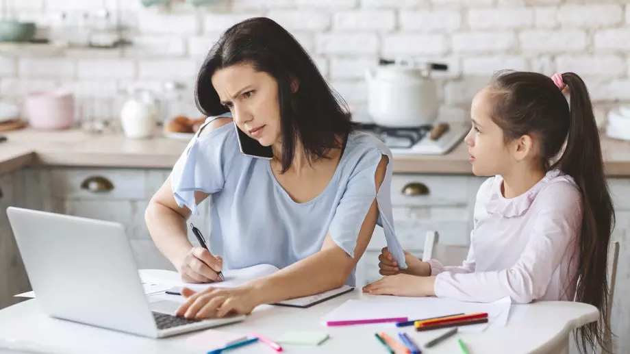 Работата от вкъщи - предизвикателство за връзката родител - дете