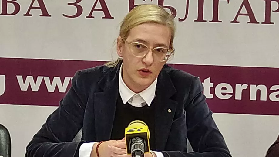 Енергиен експерт видя серия лъжи за газопровода и азерския газ