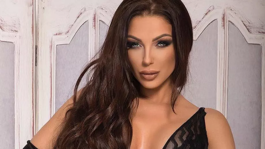 Емануела коментира участието на бившия си в "Игри на волята" (СНИМКА)