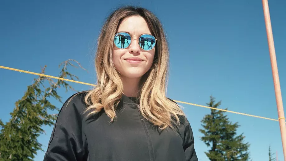 Българка е дясната ръка на световноизвестен илюзионист