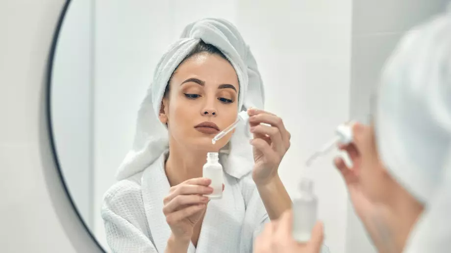 Как и защо да използвате пептиди в бюти рутината си