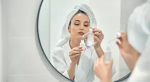 Супер серум за избелване на кожата, който да си приготвите сами