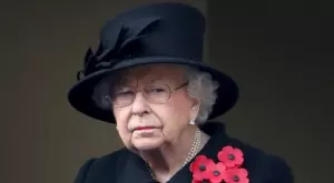 Елизабет II с първо изявление по обвиненията на Хари и Меган 