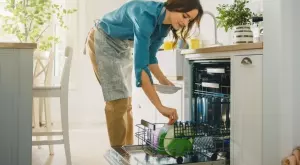 7 изненадващи неща, които може да миете в съдомиялната