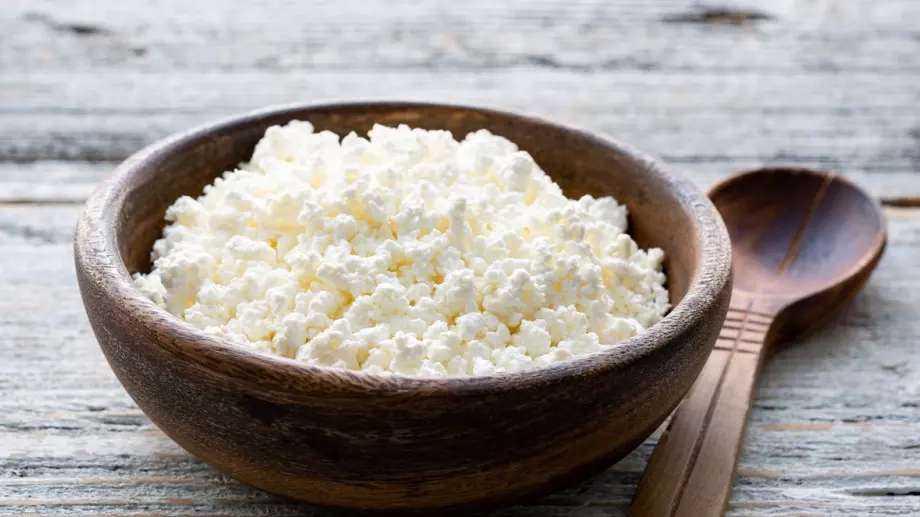 Как да ядем правилно извара?