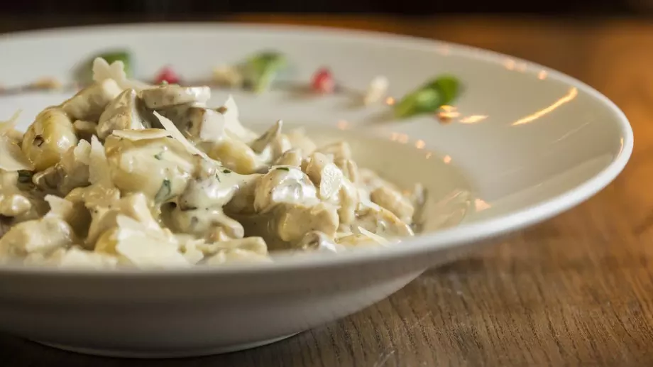 Класическа рецепта за пиле Жулиен