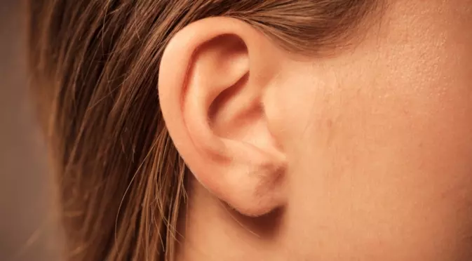 Учени: Спри да правиш тези неща, защото увреждаш слуха си 