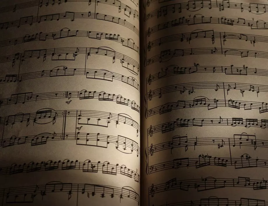 Диригент се оплака от отказ на Музикалната академия да води безвъзмездно семинар