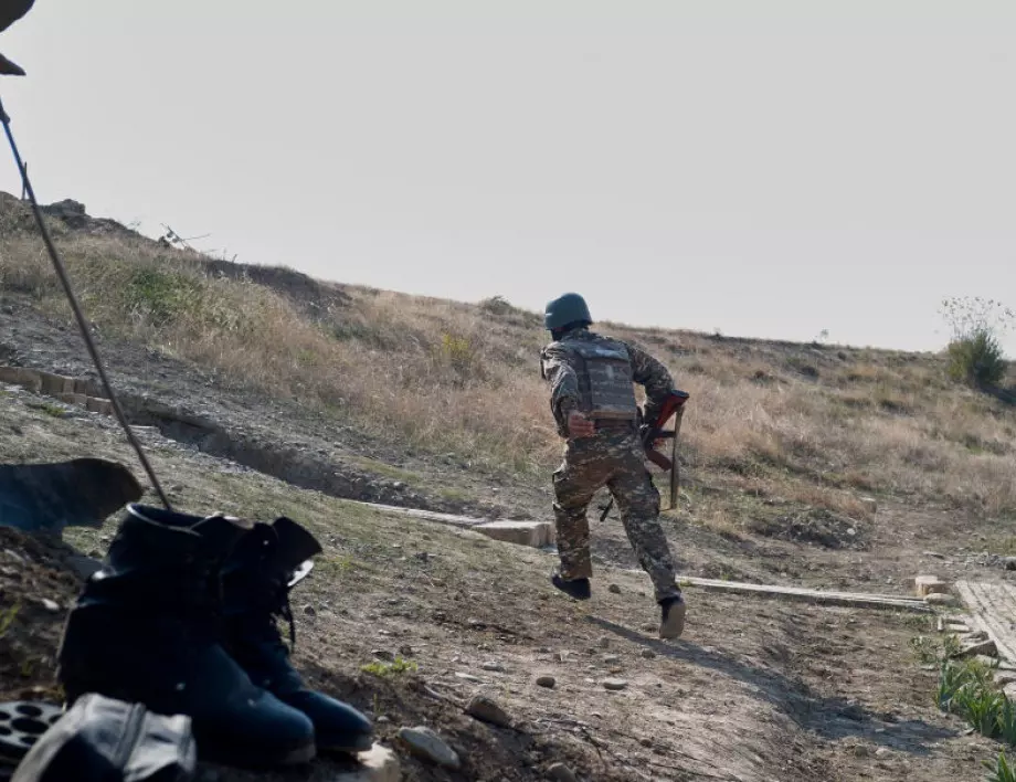 Азербайджан отмени военното положение 