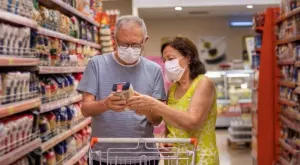 Гърция се готви да намали ДДС за хляба и олиото