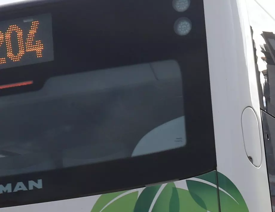 Имунолог: В транспорта да се носят маски и да има засилена вентилация