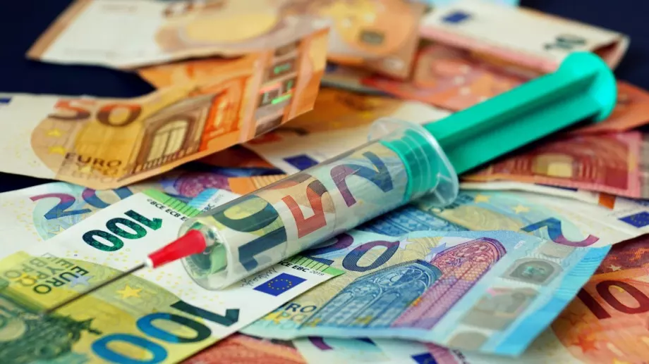 Милиарди евро помощ за засегнати от санкциите срещу Русия фирми одобри ЕК